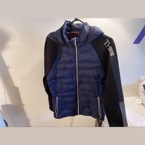 Women’s packable jacket